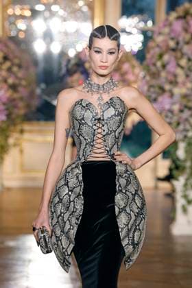 Miss Sohee Haute Couture spring summer 2025 Paris january 2005 Miss Sohee Haute Couture spring summer 2025 Paris january 2005, Credit:Zeppelin Avalon  Copyright: xZeppelinx xAvalonx 0958995619