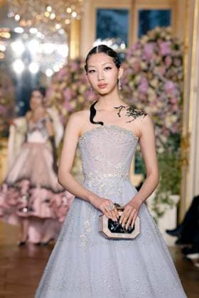 Miss Sohee Haute Couture spring summer 2025 Paris january 2005 Miss Sohee Haute Couture spring summer 2025 Paris january 2005, Credit:Zeppelin Avalon  Copyright: xZeppelinx xAvalonx 0958995908