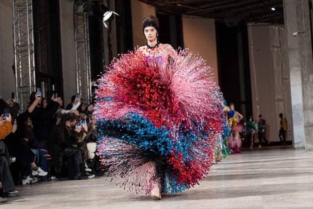 PFW Germanier Runway NB A Model walks the runway during the Germanier Haute Couture Spring-Summer 2025 show as part of Paris Fashion Week on January 30, 2025 in Paris, France. Photo by Nasser Berzane ABACAPRESS.COM Paris France  Copyright: xBerzanexNasser ABACAx