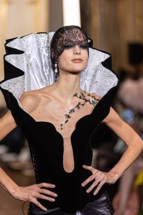 PFW Miss Sohee Runway NB A model walks the runway during the Yuima Nakazato Haute Couture Spring-Summer 2025 show as part of Paris Fashion Week on January 30, 2025 in Paris, France. Photo by Nasser Berzane ABACAPRESS.COM Paris France  Copyright: xBerzanexNasser ABACAx