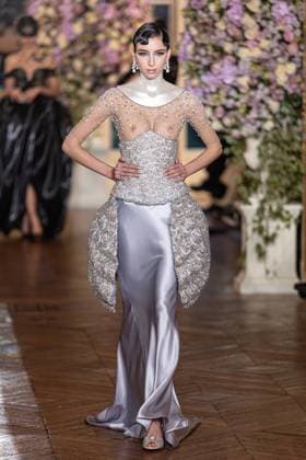 PFW Miss Sohee Runway NB A model walks the runway during the Yuima Nakazato Haute Couture Spring-Summer 2025 show as part of Paris Fashion Week on January 30, 2025 in Paris, France. Photo by Nasser Berzane ABACAPRESS.COM Paris France  Copyright: xBerzanexNasser ABACAx