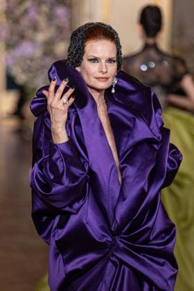 PFW Miss Sohee Runway NB A model walks the runway during the Yuima Nakazato Haute Couture Spring-Summer 2025 show as part of Paris Fashion Week on January 30, 2025 in Paris, France. Photo by Nasser Berzane ABACAPRESS.COM Paris France  Copyright: xBerzanexNasser ABACAx