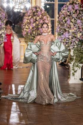 PFW Miss Sohee Runway NB A model walks the runway during the Yuima Nakazato Haute Couture Spring-Summer 2025 show as part of Paris Fashion Week on January 30, 2025 in Paris, France. Photo by Nasser Berzane ABACAPRESS.COM Paris France  Copyright: xBerzanexNasser ABACAx