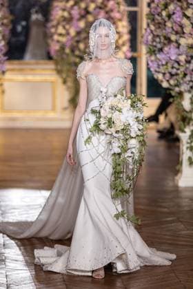 PFW Miss Sohee Runway NB A model walks the runway during the Yuima Nakazato Haute Couture Spring-Summer 2025 show as part of Paris Fashion Week on January 30, 2025 in Paris, France. Photo by Nasser Berzane ABACAPRESS.COM Paris France  Copyright: xBerzanexNasser ABACAx