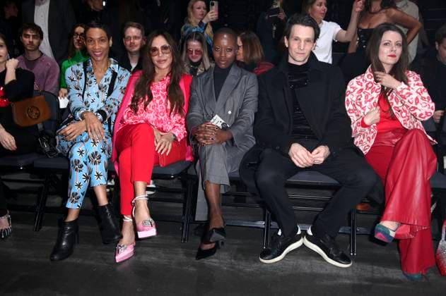 Annabelle Mandeng, Simone Thomalla, Florence Kasumba, Sabin Tambrea und Alice Dwyer bei der Kilian Kerner Fashion Show auf der Berlin Fashion Week A W 2025 in der Uber Eats Music Hall. Berlin, 31.01.2025