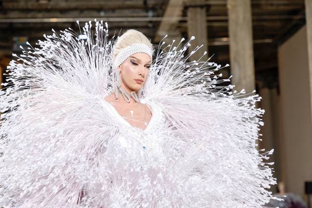 Défilé Germanier au Palais de Tokyo Collection Haute Couture Printemps Eté 2025 lors de la Fashion Week de Paris PFW Défilé Germanier au Palais de Tokyo Collection Haute Couture Printemps Eté 2025 lors de la Fashion Week de Paris PFW , France, January 30, 2025 Germanier fashion show at Palais de Tokyo Spring Summer 2025 Haute Couture collection during Paris Fashion Week PFW , France, January 30, 2025 Paris France  Copyright: xAgencex xBestimagexAgencex xBestimagex