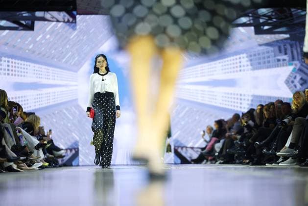 Models auf dem Laufsteg bei der Marc Cain - Parallel Universe - Modenschau am 31.01.2025 im Rahmen der Fashion Week Berlin im Kraftwerk in Berlin Fashion Week Berlin 2025 - Marc Cain Show