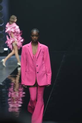 Different Look: Kilian Kerner Show CollectiveFour at the Uber Eats Music Hall Berlin Kilian Kerner Show Copyright: xEventpressxBillyxLlerenax