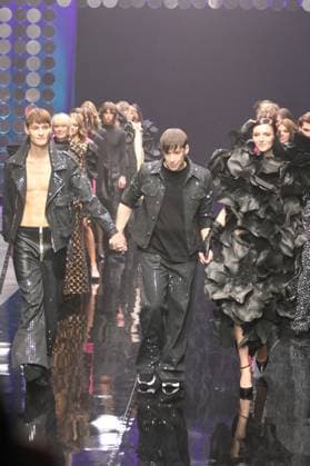 Different Look: Kilian Kerner Show Modedesigner Kilian Kerner at CollectiveFour at the Uber Eats Music Hall Berlin Copyright: xEventpressxBillyxLlerenax