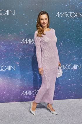 Alessandra Ambrosio - Marc Cain Fashion Show Parallel Universe im Rahmen der Fashion Week Berlin im Kraftwerk in Berlin am 31.01.2025. Marc Cain Fashion Show Parallel Universe