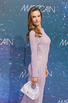 Alessandra Ambrosio - Marc Cain Fashion Show Parallel Universe im Rahmen der Fashion Week Berlin im Kraftwerk in Berlin am 31.01.2025. Marc Cain Fashion Show Parallel Universe