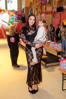 Berlin Fashion Week - Marina Hoermanseder Alex Mariah Peter und Lotti Zoe Miami Hoermanseder bei der Marina Hoermanseder Fashion Show im Rahmen der Berlin Fashion Week im Oderberger Hotel am 31.01.2025 in Berlin Copyright: xEventpressxKochanx