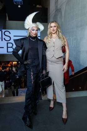Berlin Fashion Week - Killian Kerner Candy Crash und Dascha Carriero bei der Kilian Kerner Fashion Show im Rahmen der Berlin Fashion Week in der Uber Eats Music Hall am 31.01.2025 in Berlin Copyright: xEventpressxKochanx