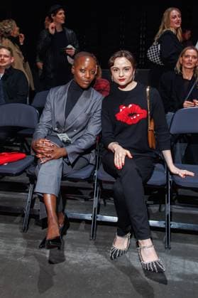 Berlin Fashion Week - Killian Kerner Florence Kasumba und Lena Urzendowsky bei der Kilian Kerner Fashion Show im Rahmen der Berlin Fashion Week in der Uber Eats Music Hall am 31.01.2025 in Berlin Copyright: xEventpressxKochanx