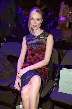 Kim Hnizdo bei der Marcel Ostertag Fashion Show auf der Berlin Fashion Week A W 2025 in der Uber Eats Music Hall. Berlin, 31.01.2025