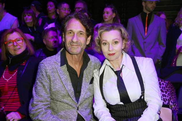 Falk-Willy Wild und Dana Golombek bei der Marcel Ostertag Fashion Show auf der Berlin Fashion Week A W 2025 in der Uber Eats Music Hall. Berlin, 31.01.2025
