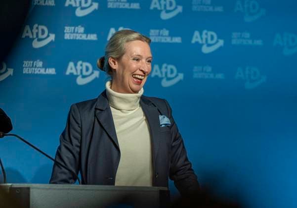 News Themen der Woche KW05 News Bilder des Tages Alice Weidel (AfD-Vorsitzende) Zeit für Alice Weidel - in Neu-Isenburg - Wahlkampftour Bundestagswahl 2025 - 01.02.2025, Neu-Isenburg, Hugenottenhalle, Hessen *** Alice Weidel AfD Chairwoman Time for Alice Weidel in Neu Isenburg Election campaign tour Bundestagswahl 2025 01 02 2025, Neu Isenburg, Hugenottenhalle, Hesse Copyright: HMBxMedia xMarcoxBader