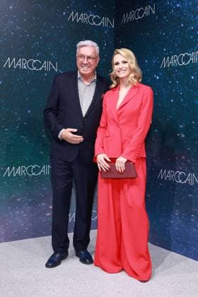 31.01.2025, Helmut Schlotterer und Michelle Hunziker zur Marc Cain Fashion Show Parallel Universe zur Berlin Fashion Week 2025, Kraftwerk Berlin, Berlin, Berlin Deutschland