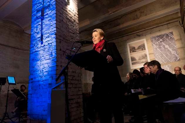 News Themen der Woche KW06 News Bilder des Tages Gedenkveranstaltung des Vereins Berliner Unterwelten zum AuEakt des Gedenkjahres Â«80 Jahre KriegsendeÂ» Bürgermeisterin Franziska Giffey (Bürgermeisterin und Senatorin für Wirtschaft, Energie und Betriebe). Gedenkveranstaltung des Vereins Berliner Unterwelten zum Auftakt des Gedenkjahres Â«80 Jahre KriegsendeÂ» in der Bunkeranlage in der Dresdener Straße in Berlin am 03.02.2025. Der Fokus liegt auf der gemeinsamen Erinnerung sowohl an die Opfer der letzten Kriegsmonate inBerlin als auch an die alliierten Befreier, die ihr Leben einsetzten, um Europa und die Welt von der nationalsozialistischen Diktatur zu befreien. *** Commemorative event of the Berlin Underworlds Association to mark the start of the commemorative year 80 years sin Copyright: xEventpressxJeremyxKnowlesx