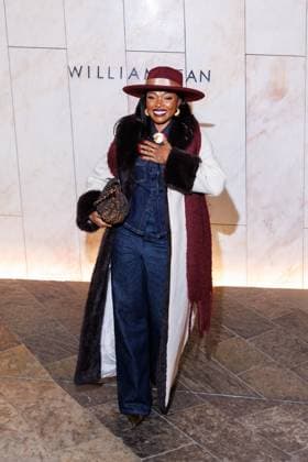 Berlin Fashion Week - 10 Year Anniversary William Fan Nneka Michel (Lady-Nneka) bei der 10 Year Anniversary William Fan Fashion Show im Rahmen der Berlin Fashion Week Herbst Winter 2025 in der Philharmonie am 03.02.2025 in Berlin. Copyright: xEventpressxKochanx