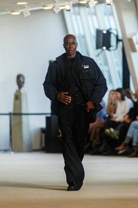 Berlin Fashion Week - 10 Year Anniversary William Fan Bruce Darnell bei der 10 Year Anniversary William Fan Fashion Show im Rahmen der Berlin Fashion Week Herbst Winter 2025 in der Philharmonie am 03.02.2025 in Berlin. Copyright: xEventpressxKochanx