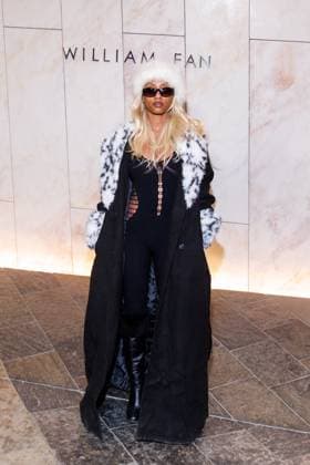 Berlin Fashion Week - 10 Year Anniversary William Fan Nura Habib Omer bei der 10 Year Anniversary William Fan Fashion Show im Rahmen der Berlin Fashion Week Herbst Winter 2025 in der Philharmonie am 03.02.2025 in Berlin. Copyright: xEventpressxKochanx