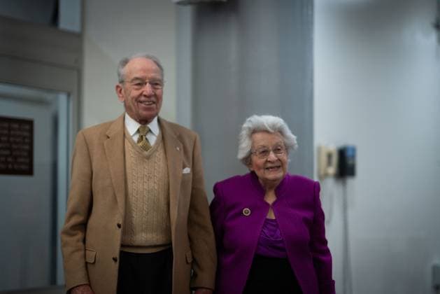 February 4, 2025, Washington, District Of Columbia, USA: Sen. CHUCK GRASSLEY (R-IA) and his wife, Barbara, in the Senate subway station, Feb. 4, 2025 Washington USA - ZUMAc210 20250204_zap_c210_003 Copyright: xDouglasxChristianx