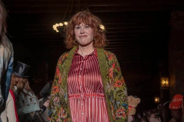 Lingua franca - Runway - New York Fashion Week Molly Ringwald walks the runway finale for the Lingua Franca fashion show during February 2025 New York Fashion Week on February 4, 2025, in New York City, USA. New York New York United states  Copyright: xThenews2x originalFilename: thenews2-linguafr250204_np6EU.jpg