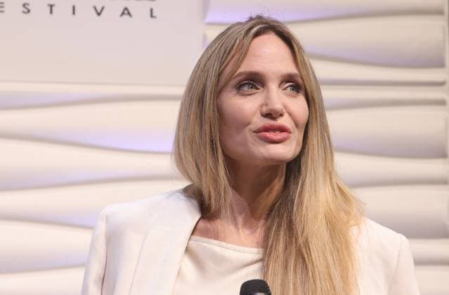 Santa Barbara - Angelina Jolie At Maltin Modern Master Awards Angelina Jolie. At the 40th Annual Santa Barbara International Film Festival: Maltin Modern Master Award Honoring Angelina Jolie at The Arlington Theatre in Santa Barbara, CA, USA on February 05 2025. Photo by Fati S ABACAPRESS.COMT Santa Barbara CA United States  Copyright: xFatixSadou ABACAPRESS.COMx