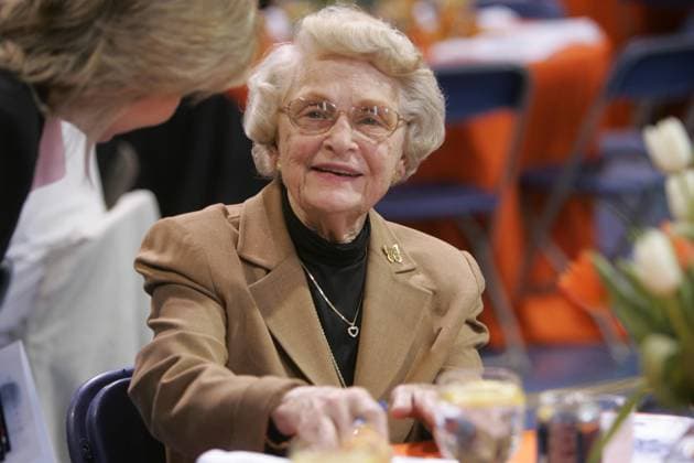 SPORTS-MCCASKEY-OBIT-3-TB Virginia McCaskey owner of the Bears at the luncheon for Bears QB Rex Grossman who is being honored for winning the Ed Block Courage Award at a luncheon at Maryville Academy on Tuesday April 3, 2007. (Charles Cherney Chicago Tribune TNS) Des Plaines IL - Illinois USA - United States EDITORIAL USE ONLY Copyright: xx 134181714W CharlesxCherneyx krtphotoslive950053