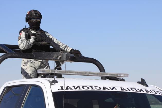 (250207) -- MEXICO CITY, Feb. 7, 2025 -- A member of the Mexican National Guard troops is on duty on the border between Mexico and the United States, in Ciudad Juarez, state of Chihuahua, Mexico, on Feb. 6, 2025. Mexican President Claudia Sheinbaum confirmed on Tuesday that 10,000 National Guard troops have begun deployment along the 3,200-km border with the United States. Bolstering border security was part of an agreement reached a day earlier with her U.S. counterpart, Donald Trump, to combat fentanyl trafficking and curb illegal migration. (Photo by Xinhua) SpotNews Mexican president confirms troops deployment along U.S. border after talks with Trump LuisxPerea