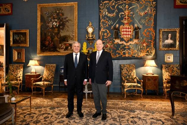 Entertainment Themen der Woche KW06 Entertainment Bilder des Tages February 7, 2025, Monaco, Principato di Monaco: Il ministro degli Esteri Antonio Tajani durante un incontro con il Principe Alberto II di Monaco, presso il Palazzo dei Principi, Principato di Monaco, 7 febbraio 2025. ANSA ALESSANDRO DI MEO. .Italian Foreign Minister Antonio Tajani during a meeting with Prince Albert II of Monaco, at the Prince s Palace, Principality of Monaco, 7 February 2025. ANSA ALESSANDRO DI MEO Monaco Principato di Monaco  - ZUMAa110 20250207_zaf_a110_004 Copyright: xAnsa AlessandroxDixMeox