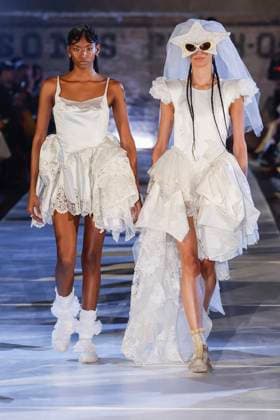 Défilé de mode Collina Strada collection automne hiver 2025 2026 lors de la Fashion Week de New York Défilé de mode Collina Strada collection automne hiver 2025 2026 lors de la Fashion Week de New York City, NY, Etats Unis, le 7 février 2025 Runway TCollina Strada Fall RTW 2025 fashion show as part of New York Fashion Week on February 07, 2025 in New York, New York New York Etats Unis  Copyright: xAgencex xBestimagexAgencex xBestimagex