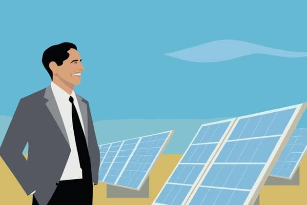 PR_ID26444_10534_BusinessIi.jpg A businessman professional stands proudly with a smile near solar panels, showcasing a commitment to renewable energy during a clear day in an outdoor location., Property released Model Released AdalbertoRodriguez_ID26444_763074_014 Copyright: xAdalbertoxRodriguezx RECORD DATE NOT STATED