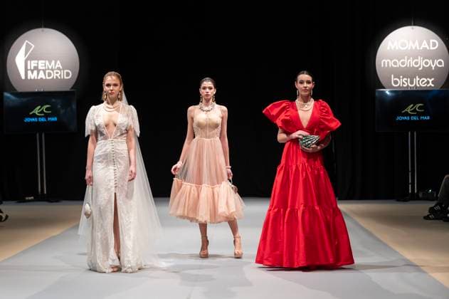 February 7, 2025, Madrid, Madrid, Spain: Marca JOYAS DEL MAR desfilando para MUBRI en el MOMAD, Madrid, Spain. Madrid Spain - ZUMAc312 1058588825st Copyright: xOscarxManuelxSanchezx