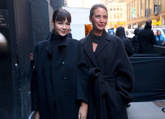 NYFW - Calvin Klein Arrivals Grace Burns and Christy Turlington attend the Calvin Klein show during the New York fashion week in Midtown, New York on February 7, 2025. Photo by Dylan Travis ABACAPRESS.COM New York City NY United Arab Emirates  Copyright: xDylanxTravis ABACAx