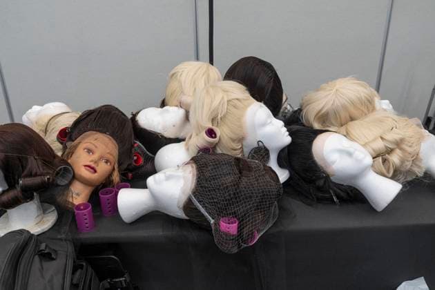 February 7, 2025, New York, New York, USA: Wigs seen on backstage for Christian Cowan show at New York Fashion Week Fall Winter 2025 at Glasshouse in New York on February 7, 2025. New collection by designer Cowan was inspired and is tribute to Abbie McLaughlin who passed away in 2024. New York USA - ZUMAr339 20250207_znp_r339_165 Copyright: xLevxRadinx