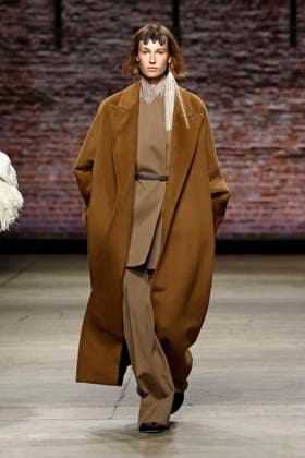 Fforme Ready to wear fall winter 2025 26 NEW YORK February 2025 Fforme Ready to wear fall winter 2025 26 NEW YORK February 2025, Credit:Zeppelin Avalon  Copyright: xZeppelinx xAvalonx 0961208609
