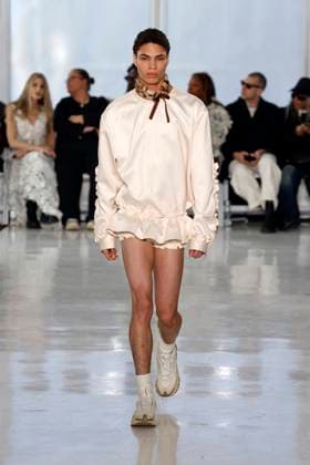 AKNVAS Ready to wear fall winter 2025 26 NEW YORK February 2025 AKNVAS Ready to wear fall winter 2025 26 NEW YORK February 2025, Credit:Zeppelin Avalon  Copyright: xZeppelinx xAvalonx 0961207672