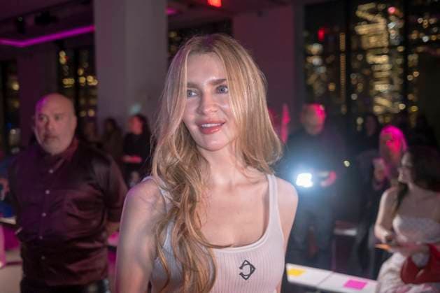 Christian cowan - front row and backstage - february 2025 new york fashion week (new) christian cowan - fashion show - february 2025 new york fashion week. February 07, 2025, new york, new york, usa: anna delvey attends the christian cowan show during february 2025 new york fashion week at the glasshouse on february 07, 2025 in new york city. (credit: m10s thenews2) (Foto: M10s Thenews2 imago images) Christian cowan - front row and backstage - february 2025 new york fashion week  Copyright: xRonxAdarx