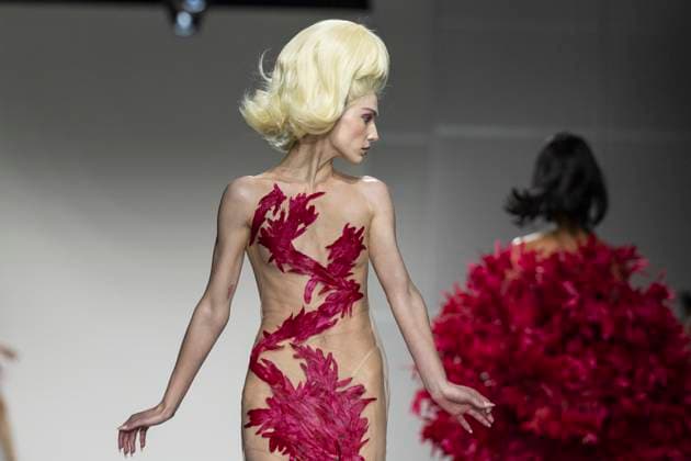 Christian Cowan runway show during New York Fashion Week Fall Winter 2025 Model walks runway during Christian Cowan show at New York Fashion Week Fall Winter 2025 at Glasshouse in New York. New collection by designer Cowan was inspired and is tribute to Abbie McLaughlin who passed away in 2024. New York New York United States Copyright: LevxRadin