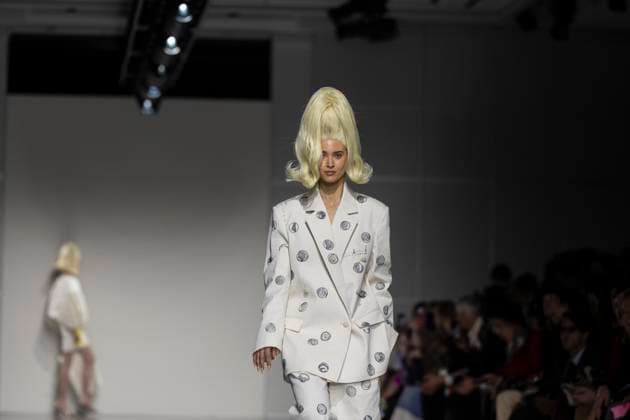 Christian Cowan runway show during New York Fashion Week Fall Winter 2025 Model walks runway during Christian Cowan show at New York Fashion Week Fall Winter 2025 at Glasshouse in New York. New collection by designer Cowan was inspired and is tribute to Abbie McLaughlin who passed away in 2024. New York New York United States Copyright: LevxRadin