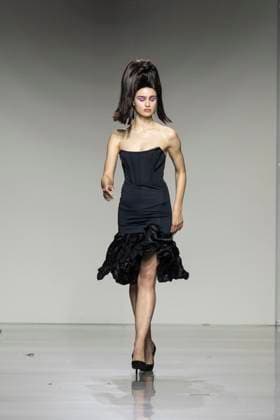 Christian Cowan runway show during New York Fashion Week Fall Winter 2025 Model walks runway during Christian Cowan show at New York Fashion Week Fall Winter 2025 at Glasshouse in New York. New collection by designer Cowan was inspired and is tribute to Abbie McLaughlin who passed away in 2024. New York New York United States Copyright: LevxRadin