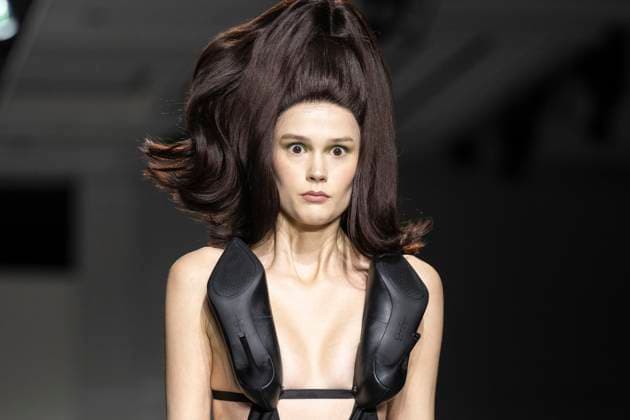 Christian Cowan runway show during New York Fashion Week Fall Winter 2025 Model walks runway during Christian Cowan show at New York Fashion Week Fall Winter 2025 at Glasshouse in New York. New collection by designer Cowan was inspired and is tribute to Abbie McLaughlin who passed away in 2024. New York New York United States Copyright: LevxRadin