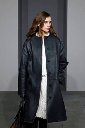 Simkhai Ready to wear fall winter 2025 26 NEW YORK February 2025 Simkhai Ready to wear fall winter 2025 26 NEW YORK February 2025, Credit:Zeppelin Avalon  Copyright: xZeppelinx xAvalonx 0961295188