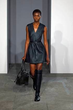 Simkhai Ready to wear fall winter 2025 26 NEW YORK February 2025 Simkhai Ready to wear fall winter 2025 26 NEW YORK February 2025, Credit:Zeppelin Avalon  Copyright: xZeppelinx xAvalonx 0961295285