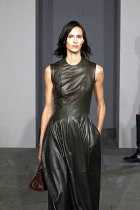 Simkhai Ready to wear fall winter 2025 26 NEW YORK February 2025 Simkhai Ready to wear fall winter 2025 26 NEW YORK February 2025, Credit:Zeppelin Avalon  Copyright: xZeppelinx xAvalonx 0961296550
