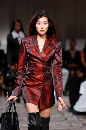 Kim Shui Ready to wear fall winter 2025 26 NEW YORK February 2025 Kim Shui Ready to wear fall winter 2025 26 NEW YORK February 2025, Credit:Zeppelin Avalon  Copyright: xZeppelinx xAvalonx 0961292699
