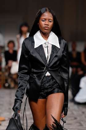 Kim Shui Ready to wear fall winter 2025 26 NEW YORK February 2025 Kim Shui Ready to wear fall winter 2025 26 NEW YORK February 2025, Credit:Zeppelin Avalon  Copyright: xZeppelinx xAvalonx 0961292723