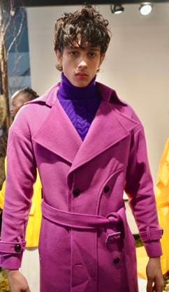 Nyfw-chuks collins fall winter 2025. (new) nyfw-chuks collins fall winter 2025. February 8, 2025, new york, usa: chuks collins presents his collection mycelium whispers the good fungi in collaboration with lush decor and exclusively sold on amazon. The collection invites you to experience a journey of transformation inspired by the regenerative power of mushrooms and the intricate beauty of mycelium networks. Mandatory credit: niyi fote thenews2 (Foto: Niyi Fote Thenews2 imago images) Nyfw-chuks collins fall winter 2025.  Copyright: xNiyixFotex